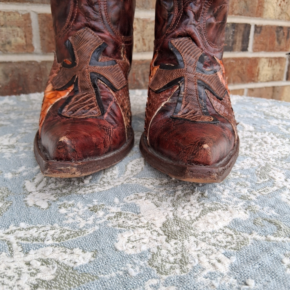 Stetson Exotic Leather Weatern Boots Snip Toe Sz.8 Brown Cross Wings - Picture 14 of 17